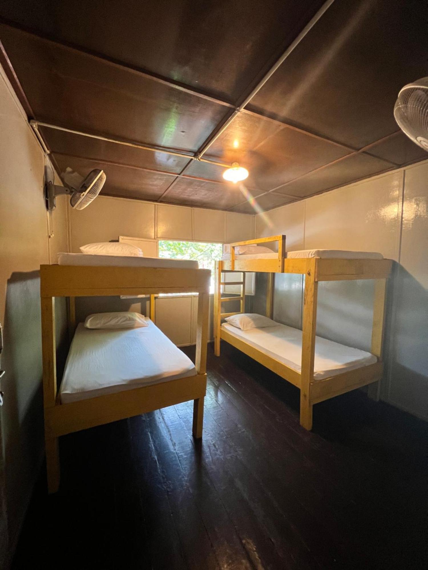 פרהנטיאן איילנד Ohlala Guesthouse מראה חיצוני תמונה
